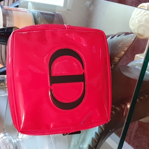 Christian Dior Makeup Bag - Picture 2 of 8